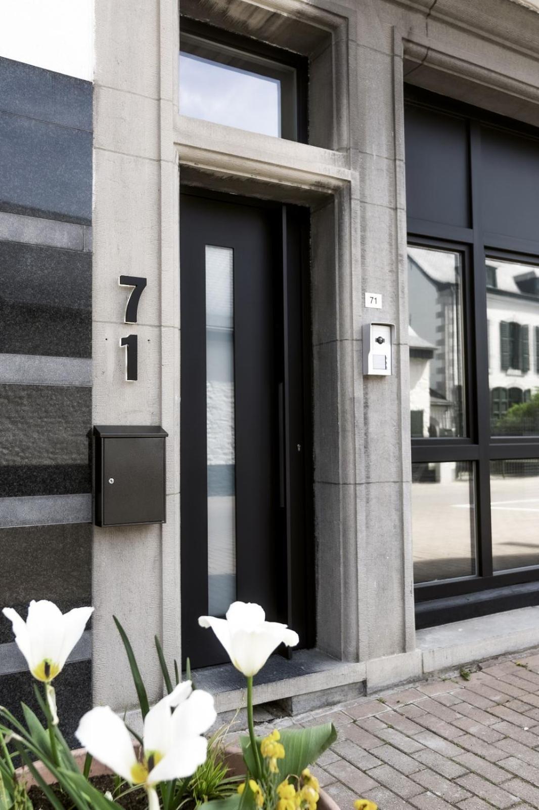 The Edgewater Suites - Skyline Namur Bagian luar foto