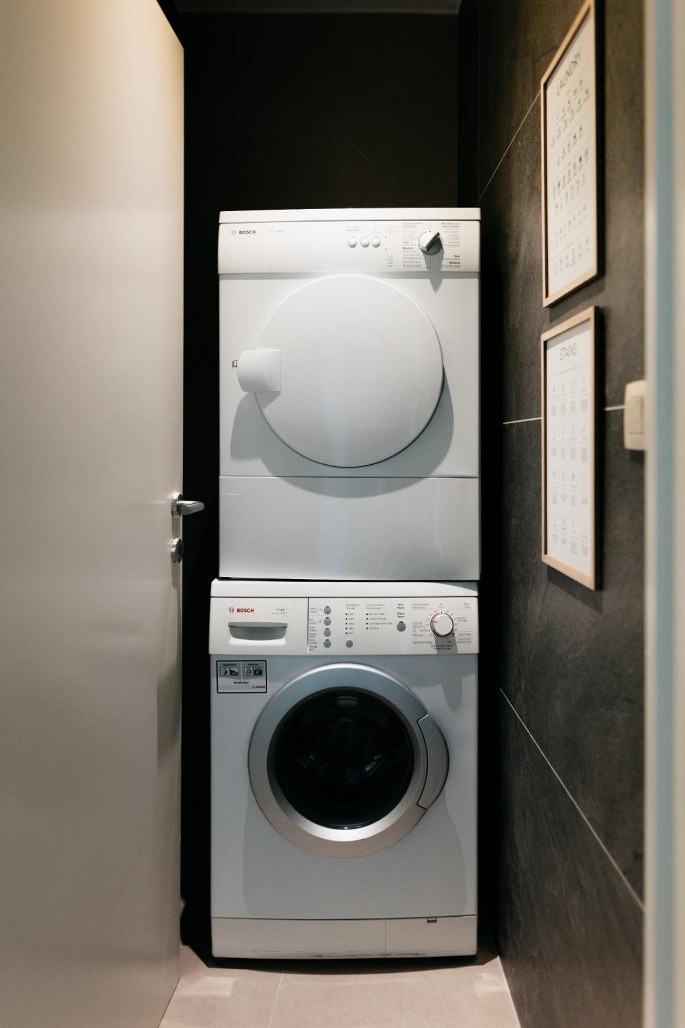 The Edgewater Suites - Skyline Namur Bagian luar foto