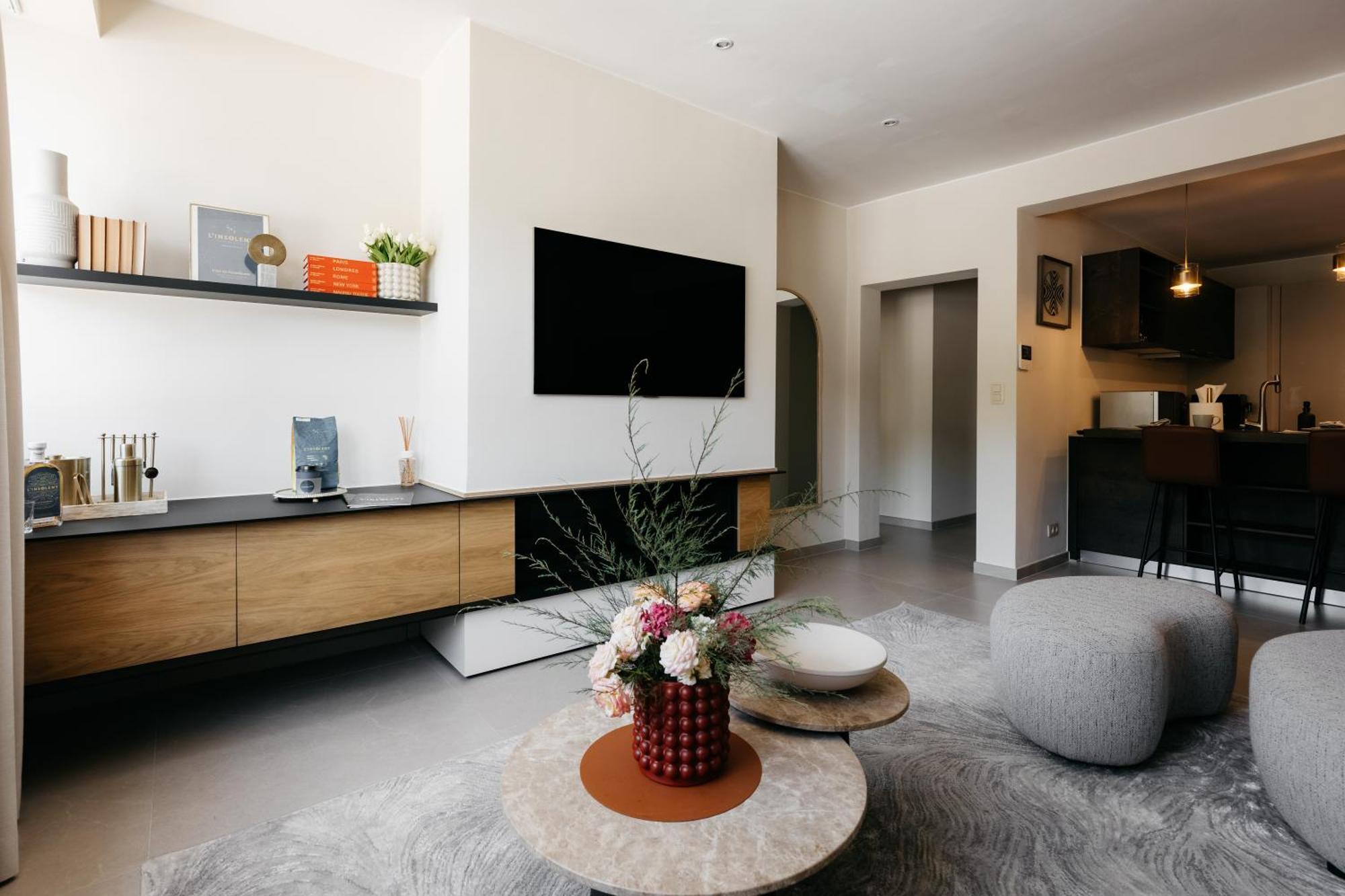 The Edgewater Suites - Skyline Namur Bagian luar foto